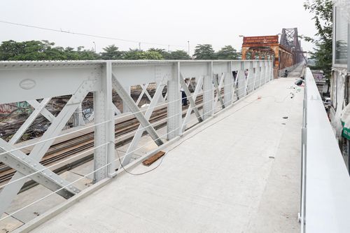 Diện mạo mới của cầu Long Biên sau 2 tháng trùng tu