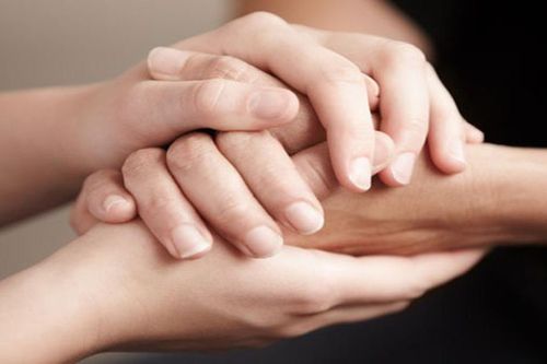 Trời phú trái tim nhân ái: 5 cung hoàng đạo hay làm từ thiện