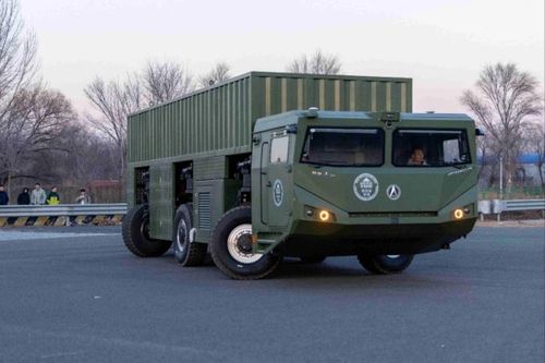 Trung Quốc phát triển bệ phóng tên lửa điện đi ngang chưa từng có