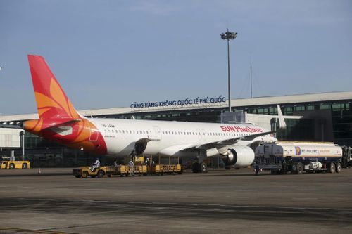 Chỉ đạo mới tại sân bay Phú Quốc trước thềm cao điểm