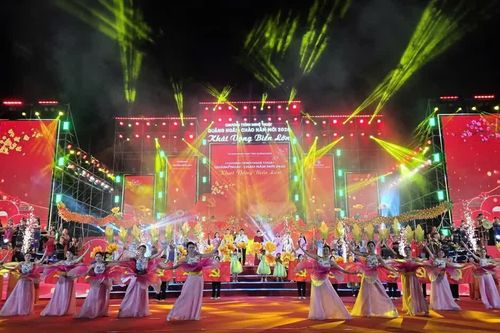 Quảng Ngãi lan tỏa niềm vui đón năm mới 2026