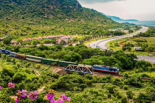 Thông xe đường sắt Thống Nhất