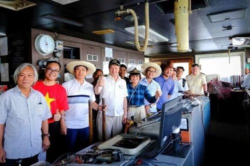 Hợp tác khoa học hướng vào các lĩnh vực chiến lược