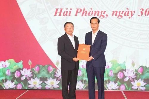 Thành ủy Hải Phòng công bố Quyết định của Ban Bí thư về công tác cán bộ