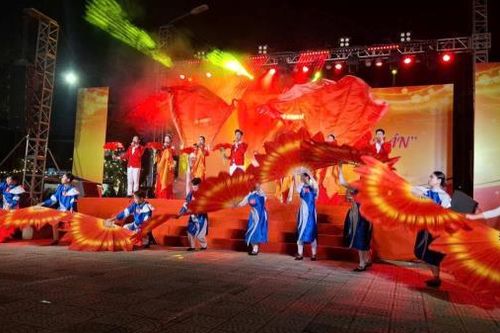 Chương trình nghệ thuật với chủ đề 'An Khê-Rạng rỡ vào Xuân'