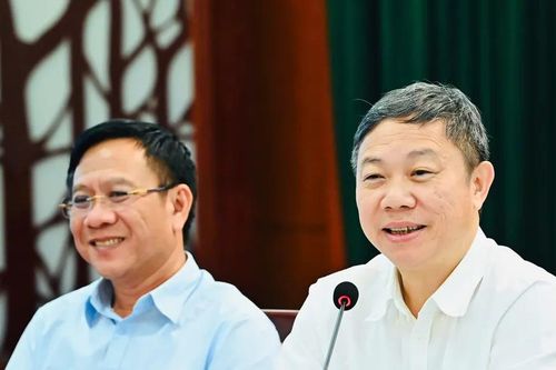 Tinh gọn bộ máy, ổn định tư tưởng đội ngũ