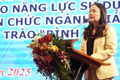'Chuyển đổi số không còn là lựa chọn, mà là con đường tất yếu'