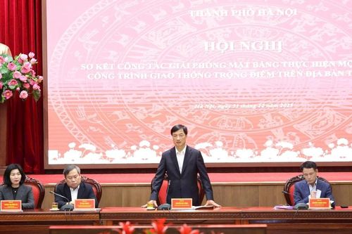Hà Nội hoàn thành giải phóng mặt bằng 2/7 cầu vượt sông Hồng