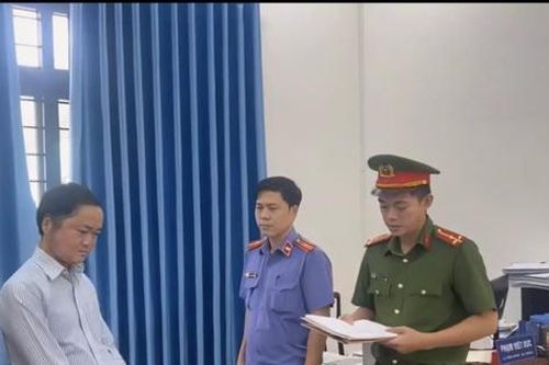 Bắt tạm giam công chức địa chính lạm dụng chức vụ chiếm đoạt 520 triệu đồng