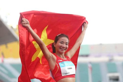 Nguyễn Thị Oanh, Bùi Thu Hà tranh giải bán Marathon quốc tế lớn nhất Việt Nam