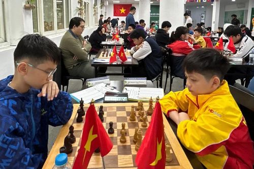 Nhà vô địch SEA Games 33 Bành Gia Huy so tài cùng Đại kiện tướng quốc tế tại Hà Nội