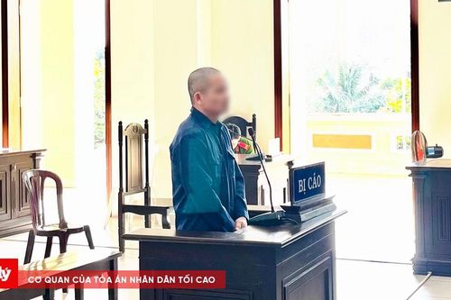 Đâm vợ trọng thương, người chồng lĩnh 8 năm tù