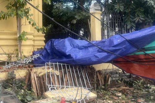 Nguyên nhân cần cẩu bất ngờ gãy đổ giữa trung tâm Đà Nẵng