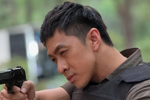 Nam diễn viên đang gây sốt màn ảnh Việt với vai tội phạm bị truy nã là ai?