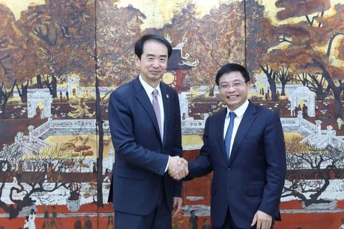 Bộ Tài chính: Đề nghị Trung Quốc hỗ trợ vốn dự án đường sắt và đẩy mạnh đầu tư