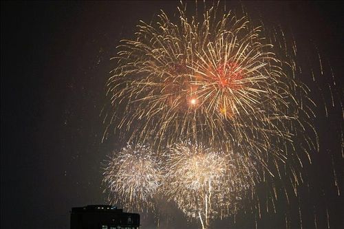 Mọi miền Tổ quốc tưng bừng chào đón năm mới 2026