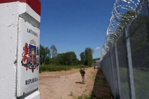 Quốc gia Baltic xây 280 km hàng rào dọc biên giới với Nga: 'Lời hứa đã được thực hiện'
