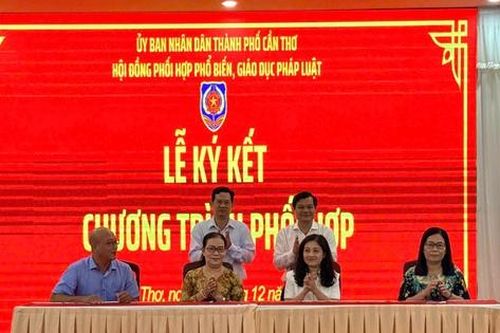 Hội Luật gia Tp.Cần thơ và Sở Tư pháp ký kết chương trình phối hợp giai đoạn 2026-2028