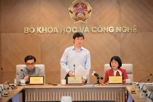 Luật AI và Luật Chuyển đổi số giúp tăng cường lợi thế cạnh tranh quốc gia