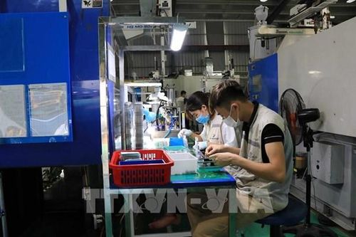 Giải cơn khát nhân lực cho ngành 'công nghiệp tỷ đô'