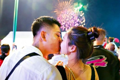 Những điều nên làm trong khoảnh khắc Giao thừa để cả năm 2026 gặp may mắn