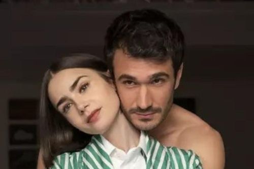 Emily in Paris mùa 5 tiếp tục gây tranh cãi