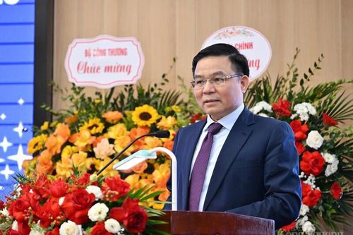 Quyền Bộ trưởng Bộ Công Thương: EVN phải bảo đảm điện trong mọi kịch bản tăng trưởng