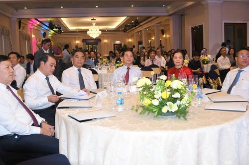 Phó Thủ tướng dự Hội nghị tổng kết Diễn đàn Kinh tế mùa Thu năm 2025