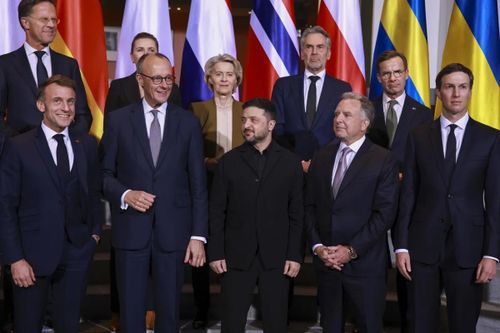 Châu Âu tăng tốc ngoại giao về Ukraine, thảo luận bảo đảm an ninh giữa lúc Nga tuyên bố cứng rắn hơn