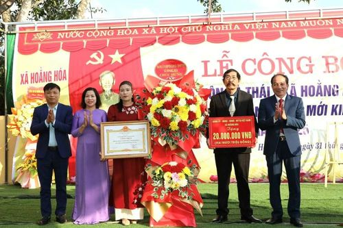 Thôn đầu tiên của xã Hoằng Hóa đón chuẩn NTM kiểu mẫu sau sáp nhập