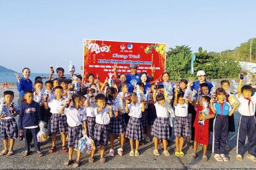 Xã Tiên Hải tổ chức chương trình 'Xuân biên giới, Tết hải đảo'
