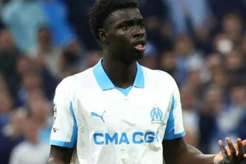 Arsenal và Chelsea gia nhập cuộc đua chiêu mộ Robinio Vaz