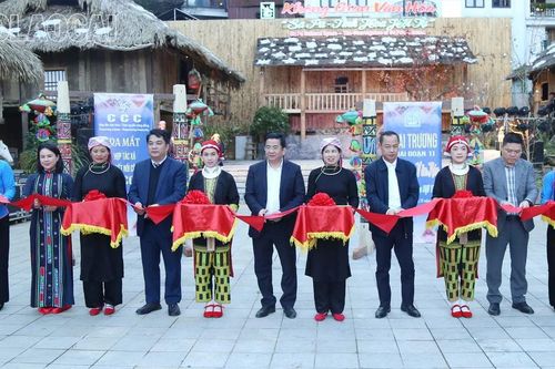 Phường Sa Pa khai trương Không gian văn hóa 'Sa Pa - Tinh hoa hội tụ'