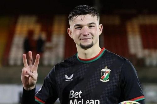 Tiền đạo David Fisher từ Glentoran sắp gia nhập Hà Nội FC: Sự bổ sung chất lượng từ Anh