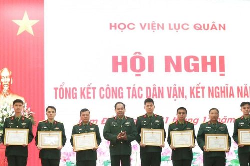 Học viện Lục quân triển khai hiệu quả công tác dân vận, củng cố thế trận lòng dân
