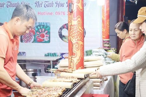 Phát triển sản phẩm du lịch cho ẩm thực Huế