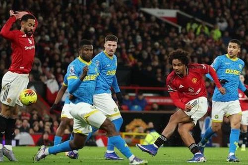 Hòa Wolves, MU lỡ cơ hội bứt phá vào nhóm dự cúp châu Âu