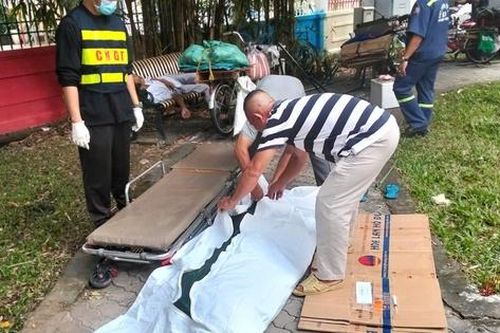 TP.HCM: Hai người đàn ông tử vong trong công viên