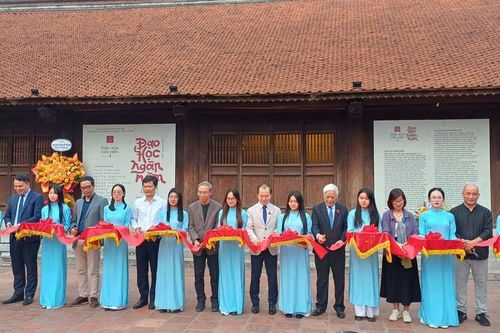 Triển lãm nghệ thuật 'Đạo học ngàn năm'