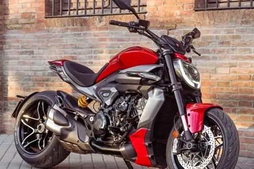 Ducati trình làng siêu mô tô đắt nhất trong dải sản phẩm