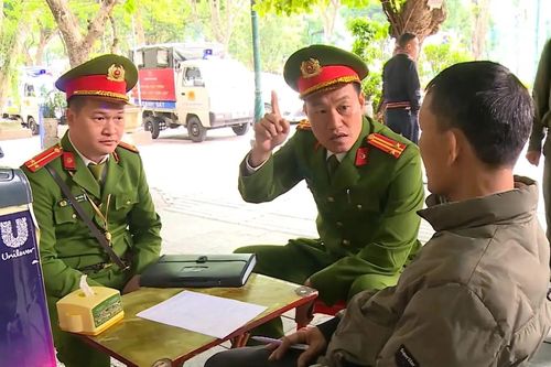 Công an Hà Nội triển khai bảo đảm ANTT Tết Dương lịch