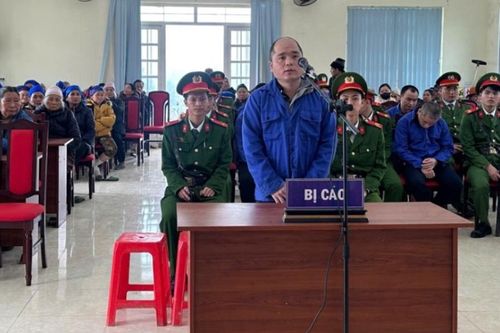 Xét xử lưu động 6 bị cáo liên quan đến ma túy