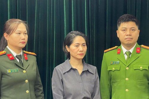 Khởi tố Nguyễn Thị Thu Hà, Giám đốc công ty tổ chức show 'Về đây bốn cánh chim trời'