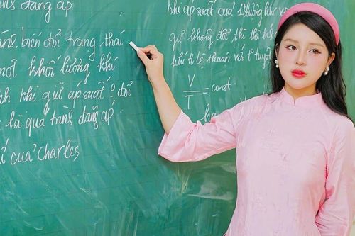 Lương giáo viên 2026 tăng so với năm 2025 khi có thêm hệ số lương đặc thù dự kiến từ 01/01/2026 cụ thể ra sao?