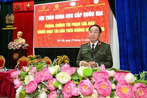 Quyết liệt thực hiện '5 đẩy mạnh' phòng, chống tội phạm lừa đảo trên không gian mạng