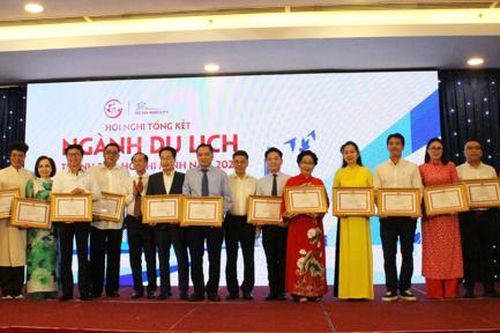 TPHCM đặt mục tiêu đón 61 triệu lượt khách, doanh thu 330.000 tỷ đồng trong năm 2026