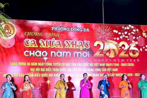 Đống Đa rộn ràng tiếng hát mừng Đảng, mừng năm mới