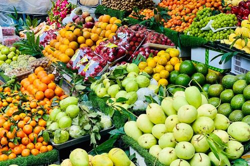 Một loại cam Việt vào mùa giá rẻ chỉ hơn chục nghìn đồng/kg, tiểu thương nhập hàng tạ mỗi ngày phục vụ khách quý