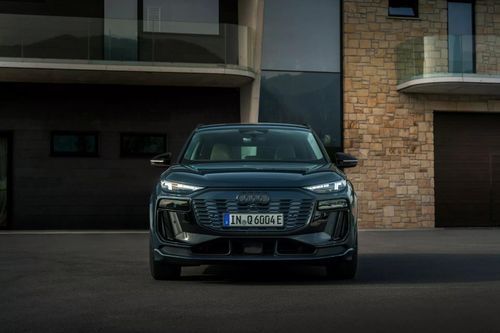 Gần 28.000 xe Audi gặp lỗi liên quan ghế trẻ em