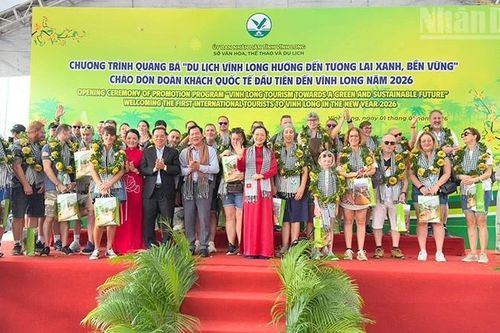 Vĩnh Long đón đoàn khách quốc tế đầu năm mới 2026